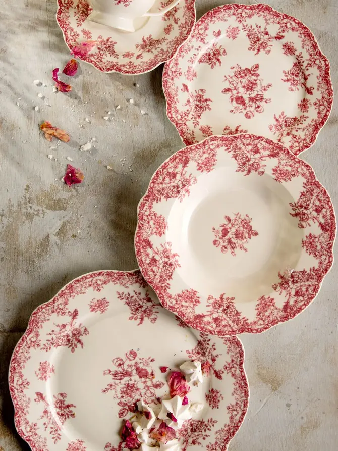 Talerz LOURRY porcelanowy głęboki czerwony 22 cm