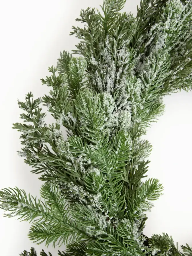 Wieniec VELMOR ośnieżony 60 cm