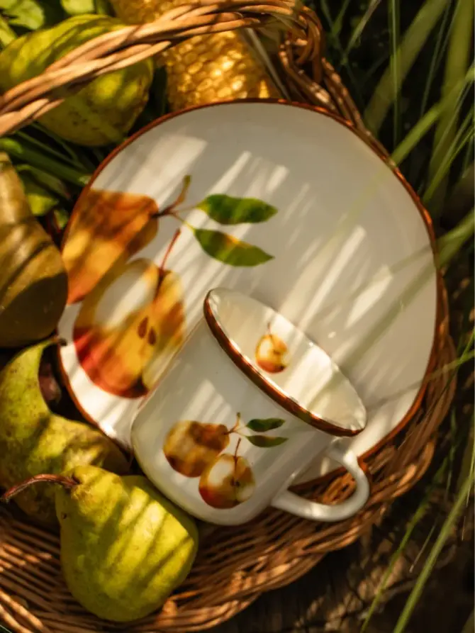 Kubek SKORD porcelanowy z gruszkami 0,3 l
