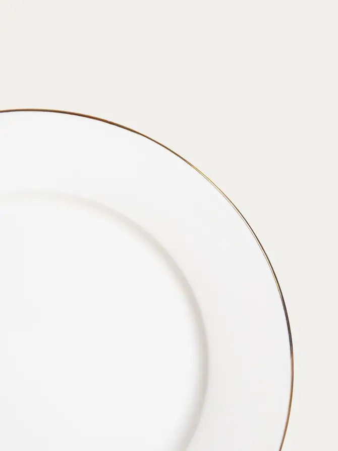 Talerz AUROO porcelanowy deserowy ze złotą obwódką 19 cm