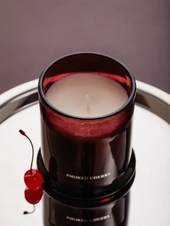 Świeca zapachowa ESTER Smoked Cherry 140 g