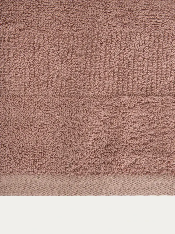 Ręcznik BAMBOO różowy z domieszką bambusa 50x90 cm