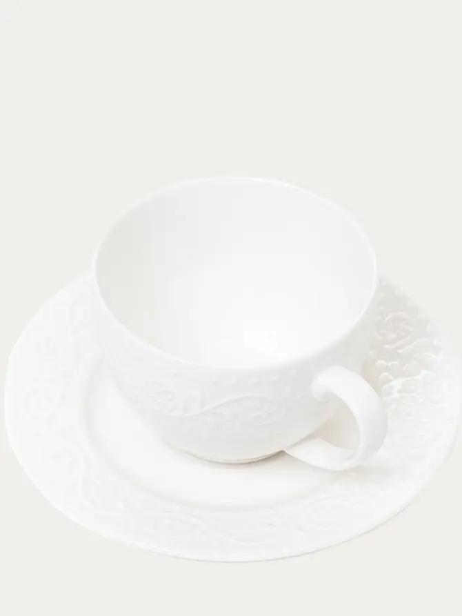 Filiżanka ze spodkiem SYLIA porcelanowa duża biała z ornamentem 0,2 l